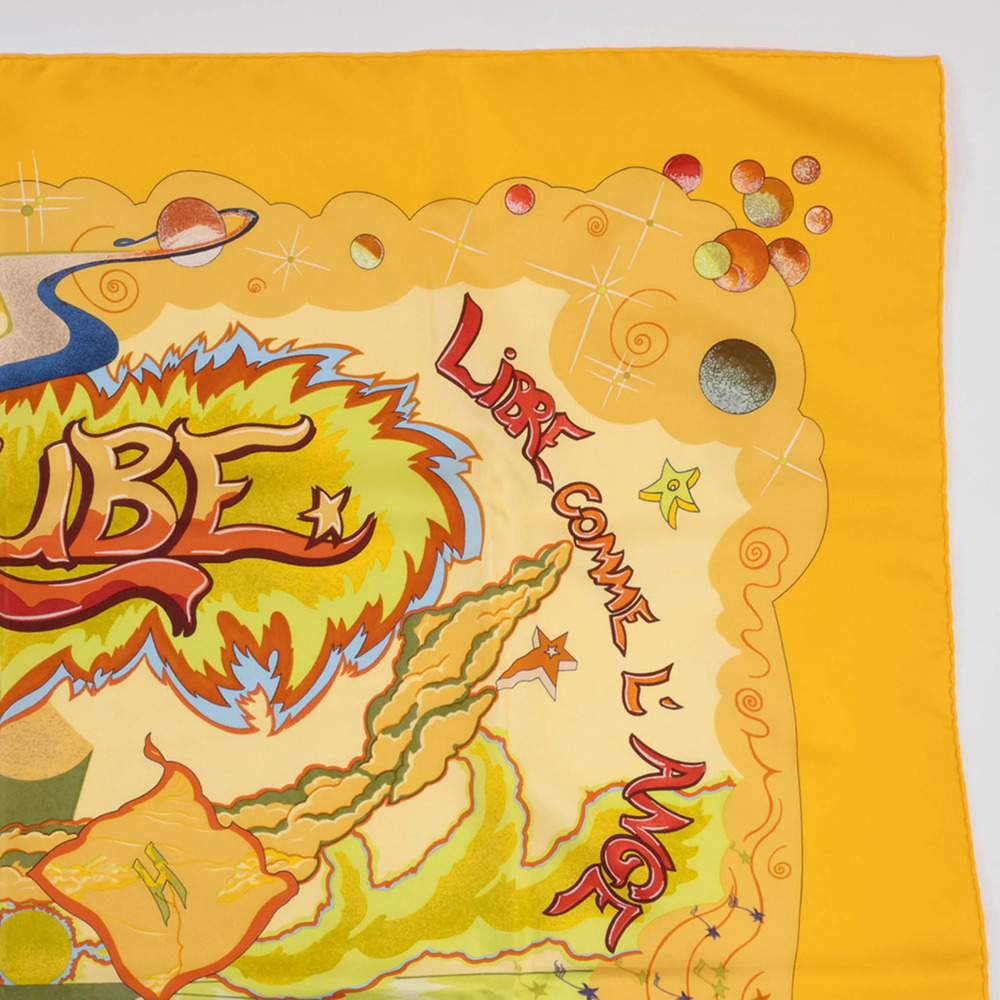 HERMES Yellow Silk Scarf - Picture 5 of 16